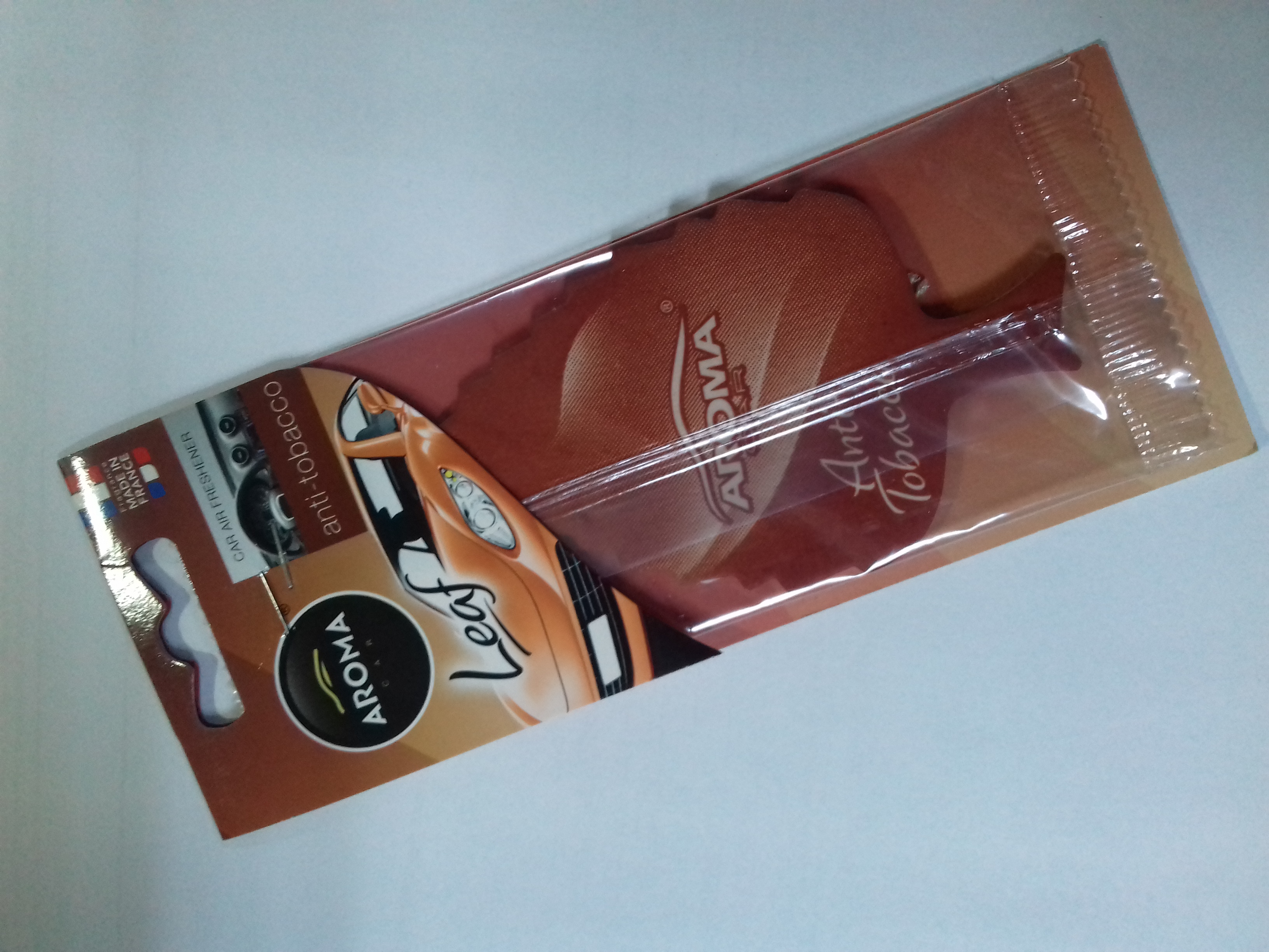 MTM92258-AROMA CAR LEAF ANTI TABACCO
