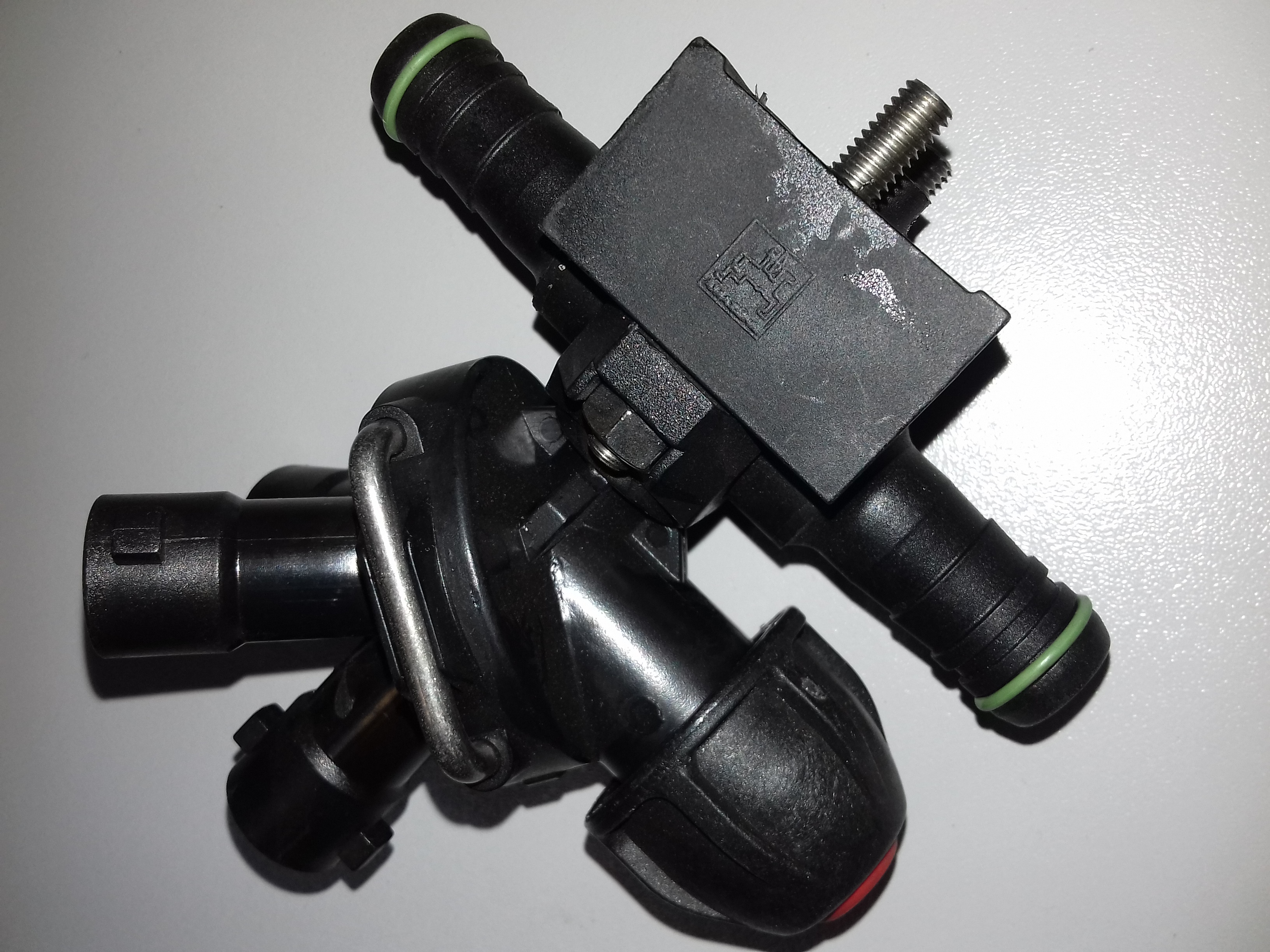 G22 245925543 CORP PORT DUZA TRIPLA PT FURTUN
