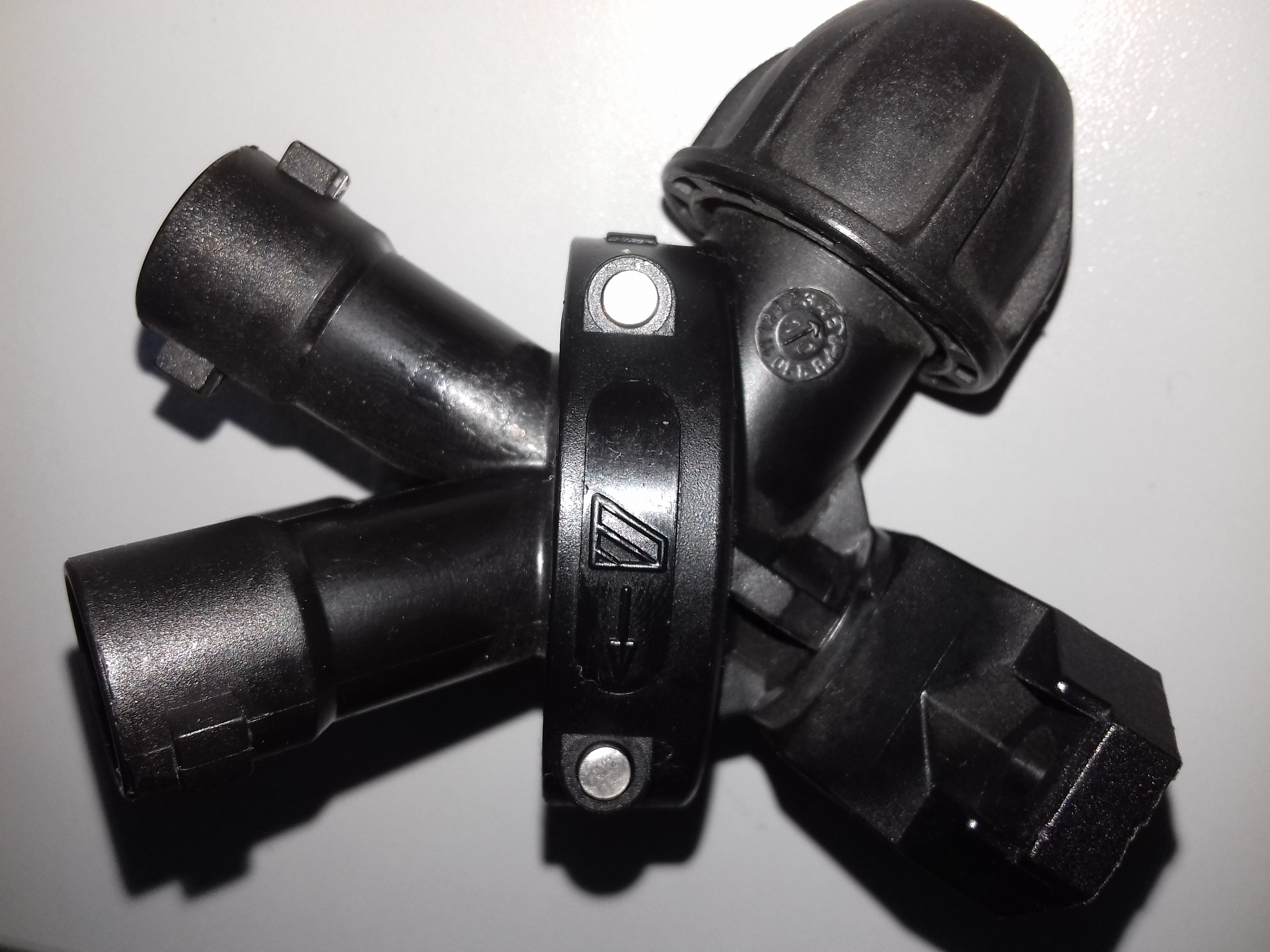 SUPORT DUZA TRIPLA TEAVA 1/2 A4012245