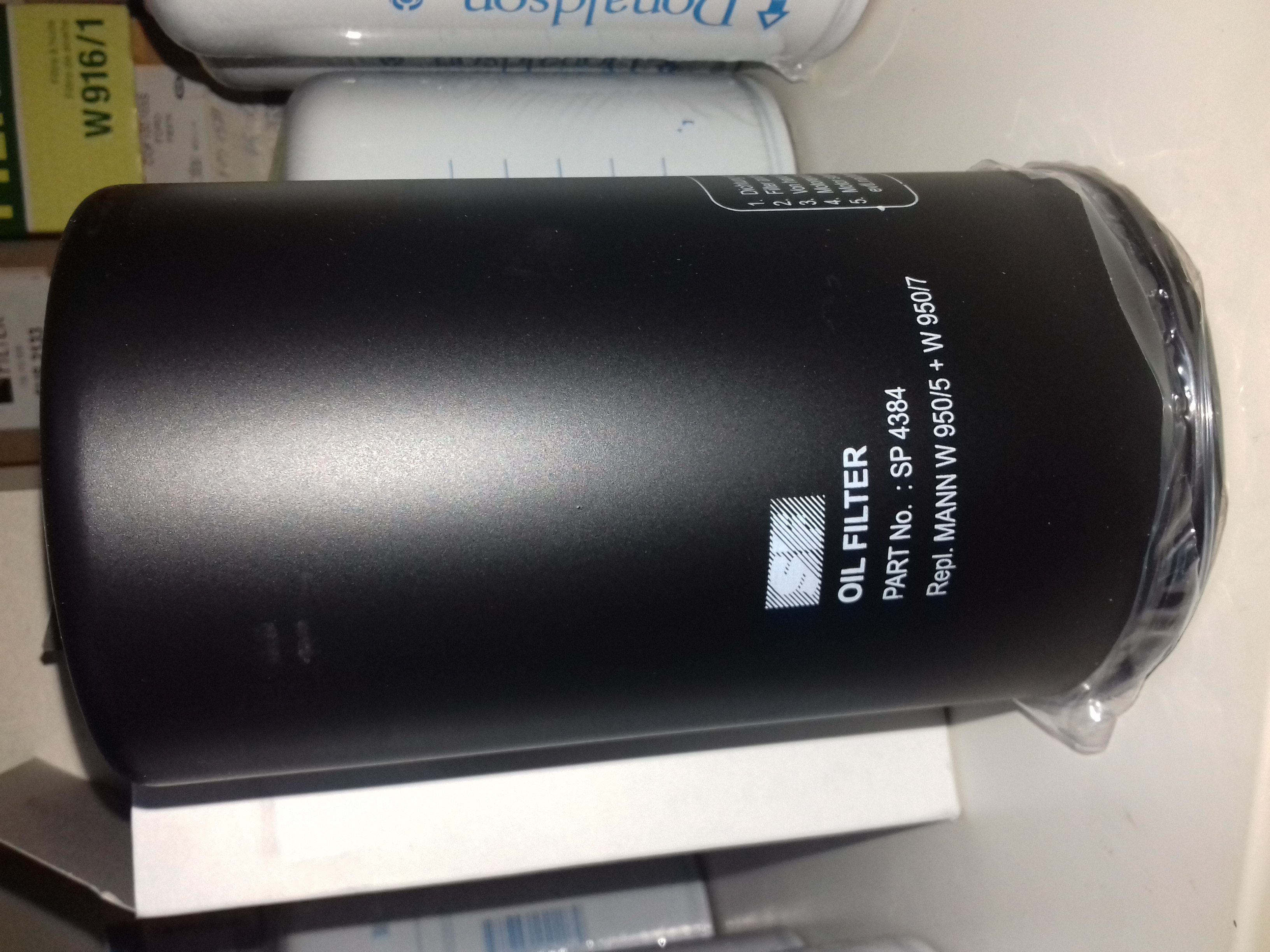 (39) FILTRU ULEI FUS2684(P554407)