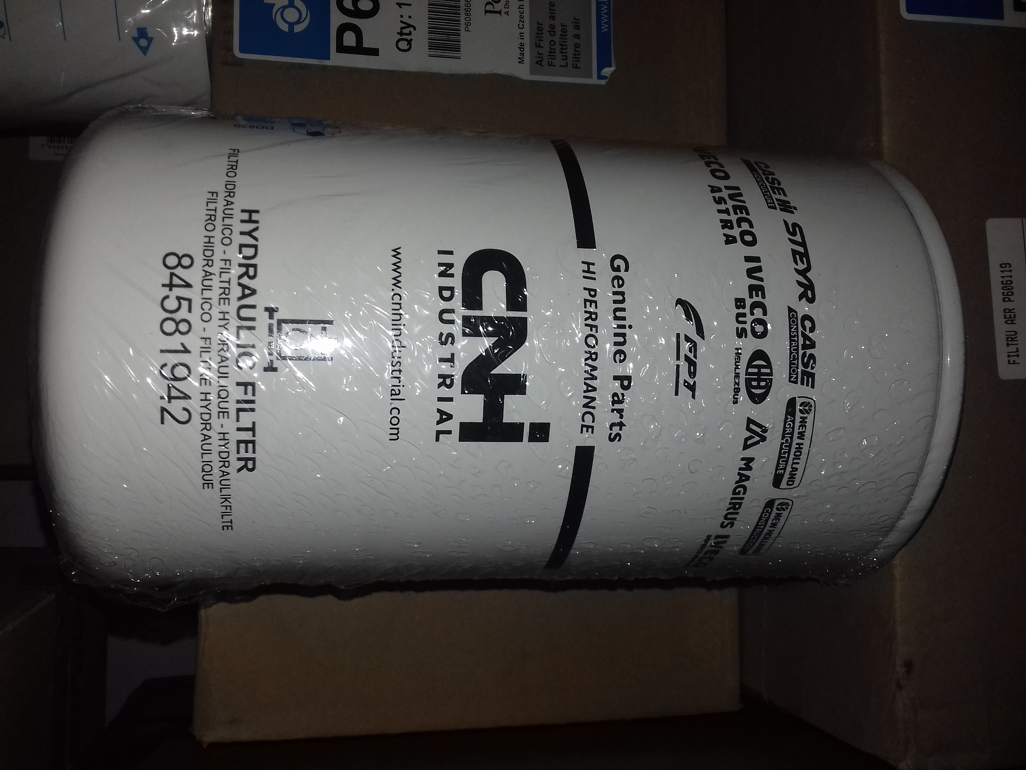 (24) FILTRU HIDRAULIC 84581942 (FHS11092)